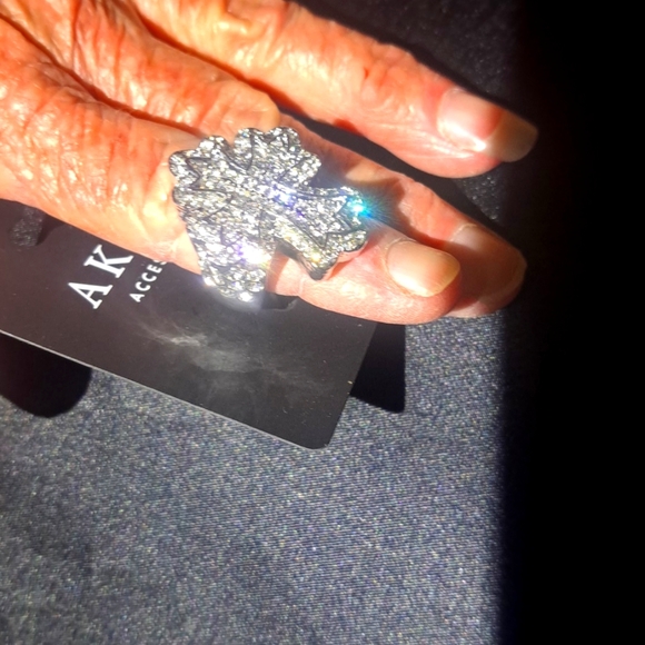 AKIRA RING - Picture 4 of 4